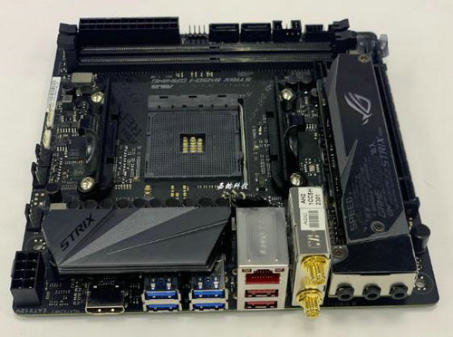 Asus ROG STRIX B450-I GAMING AM4 B450 SATA 6Gb/s USB 3.1 HDMI Mini ITX AMD Desktop-Motherboards - zum Schließen ins Bild klicken