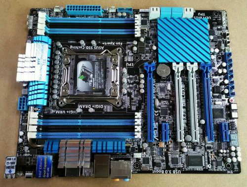 X79 LGA2011 DDR3 Desktop-Motherboard Für Asus P9X79 DELUXE - zum Schließen ins Bild klicken