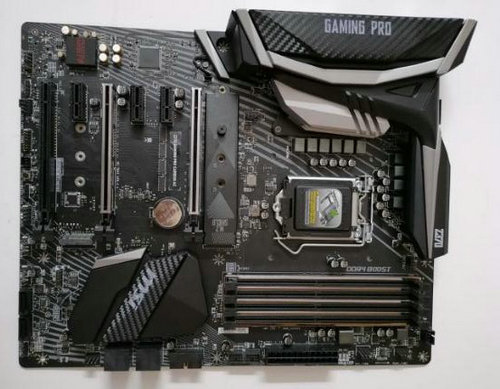 MSI Z370 GAMING PRO CARBON LGA1151 DDR4 DP+HDMI Desktop-Motherboard - zum Schließen ins Bild klicken