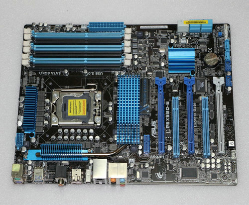 Asus P6X58D-E X58 LGA1366 Desktop-Motherboards - zum Schließen ins Bild klicken